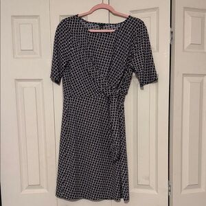 Ann Taylor Navy and White Geometric Midi Dress